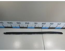 Молдинг лобового стекла