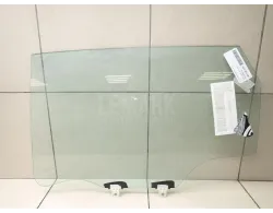 Стекло двери задней левой