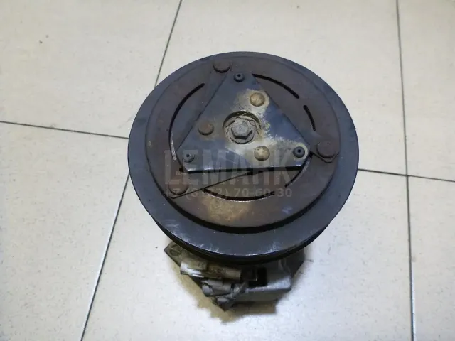 Компрессор кондиционера для  Fiat Duna 1987-1990