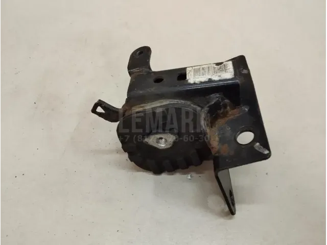 Опора двигателя левая для  Audi A4 [B6] 2000-2004