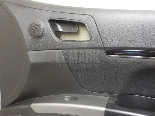 Обшивка двери передней правой для  BMW X5 F15/F85 2013-2018