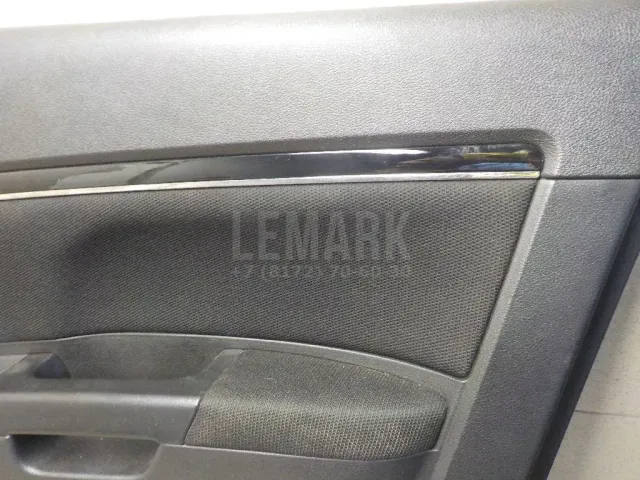 Обшивка двери передней правой для  BMW X5 F15/F85 2013-2018