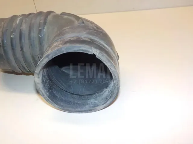 Патрубок воздушного фильтра