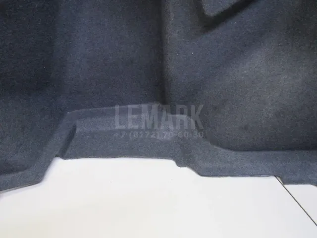 Обшивка багажника