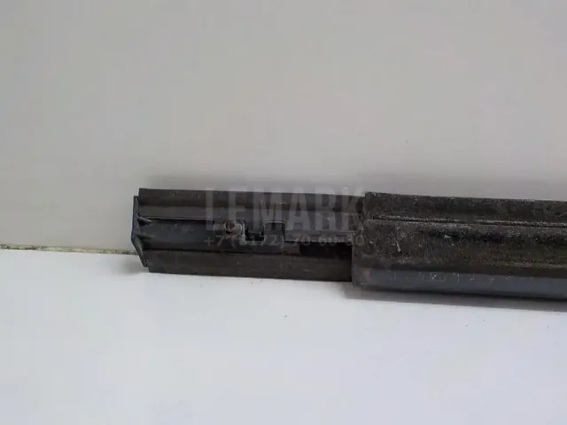 Накладка стекла переднего левого для  Audi TT(8N) 1998-2006