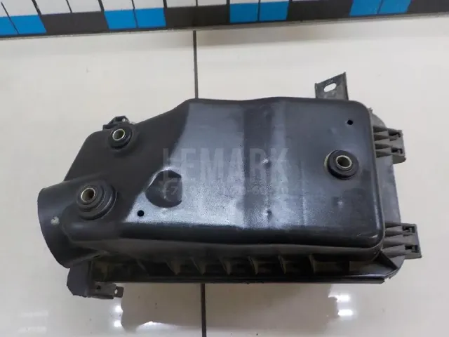 Корпус воздушного фильтра для  Fiat Uno 1995-2010