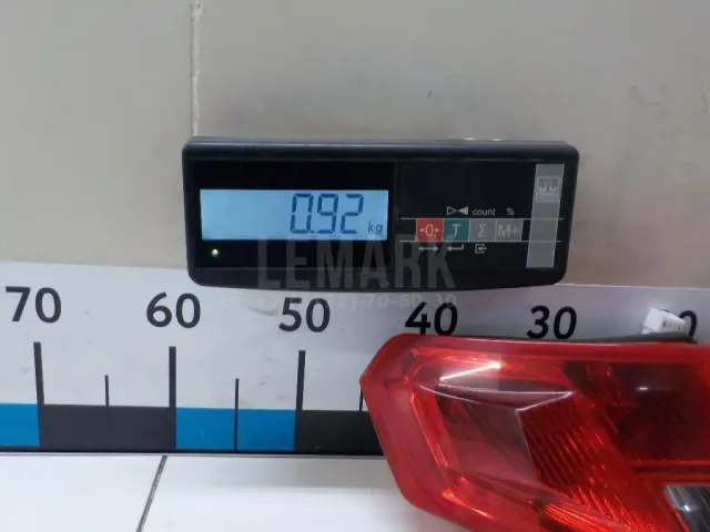 Фонарь задний левый