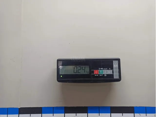 Накладка стекла заднего правого