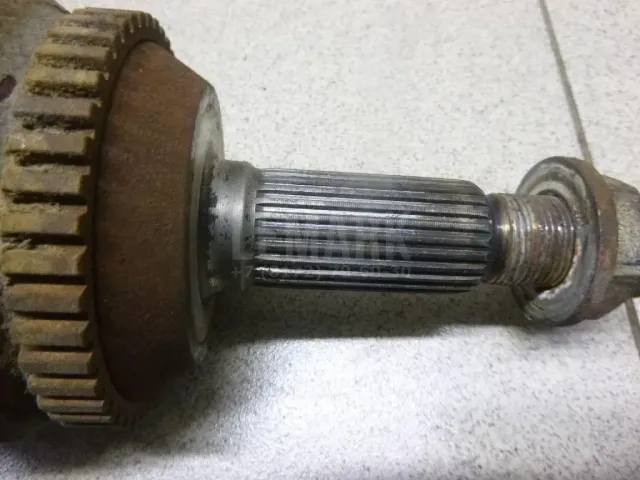 Полуось передняя левая для  Ford Fiesta 0-1989
