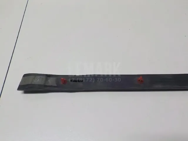 Уплотнитель двери