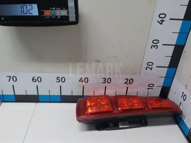 Фонарь задний левый для  Fiat Uno 1989-1995