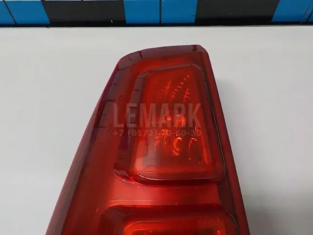 Фонарь задний левый для  Fiat Uno 1989-1995