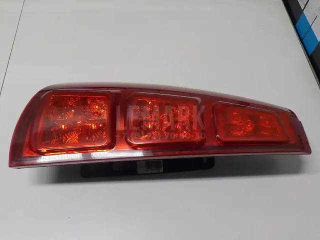 Фонарь задний левый для  Fiat Uno 1989-1995