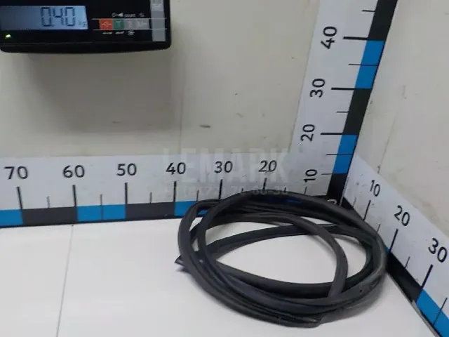 Уплотнитель двери для  Changan Alsvin (B511) 2018