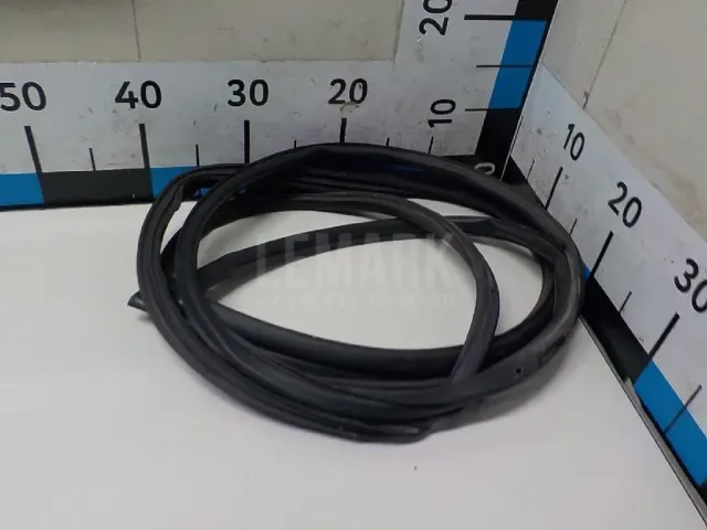 Уплотнитель двери для  Changan Alsvin (B511) 2018