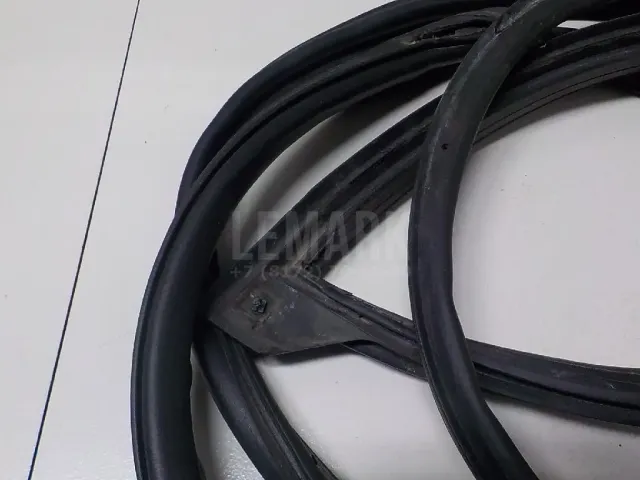 Уплотнитель двери для  Changan Alsvin (B511) 2018
