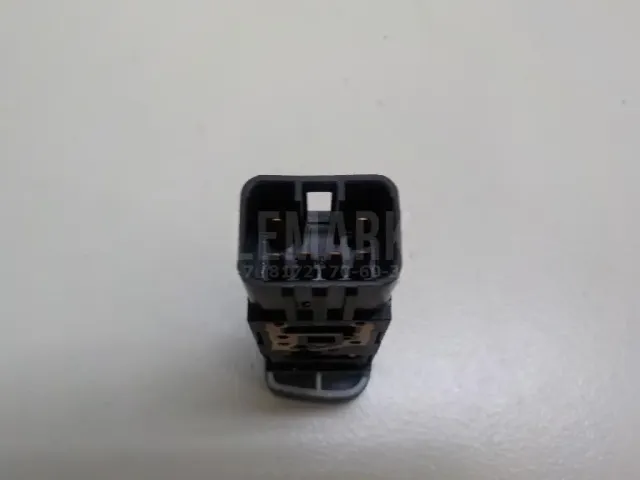 Кнопка многофункциональная для  Audi A4 [B5] 1994-2001