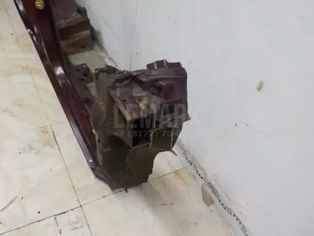 Кузовной элемент