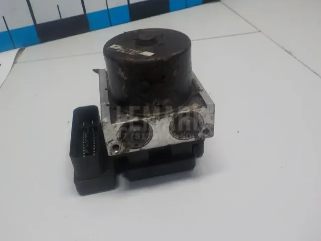 Блок ABS (насос)