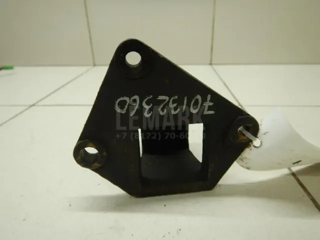 Кронштейн гидроусилителя для  Ford Escape EUR 2007-2009
