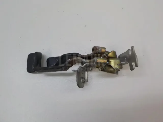Ручка открывания лючка бензобака