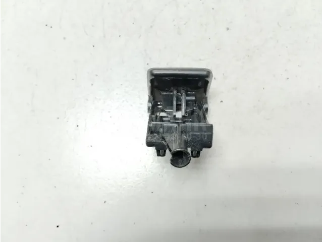 Ручка открывания капота для  Audi A8 [4D] 1994-1998