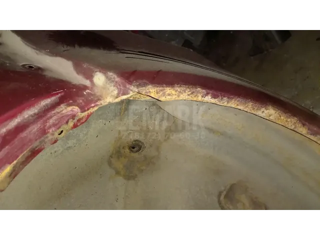 Кузовной элемент
