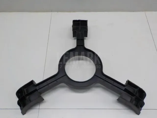 Кронштейн крепления запасного колеса для  GM GMC Envoy 2001-2009