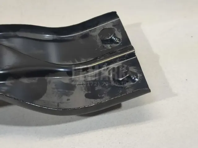 Кронштейн замка капота для  BMW X3 E83 2004-2010