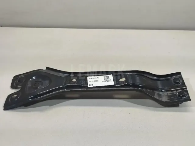 Кронштейн замка капота для  BMW X3 E83 2004-2010