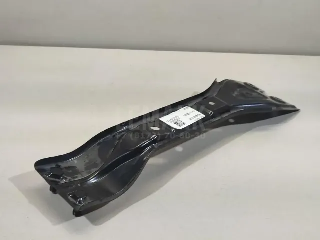 Кронштейн замка капота для  BMW X3 E83 2004-2010