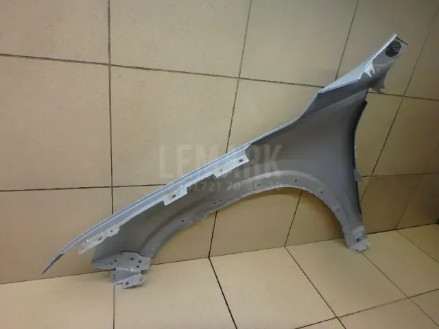 Крыло переднее правое для  Citroen Xsara Picasso 1999-2010