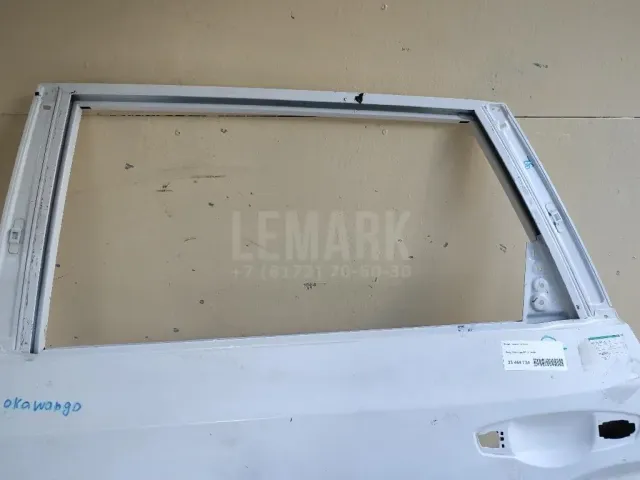 Дверь задняя левая
