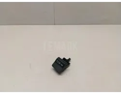 Ручка открывания капота