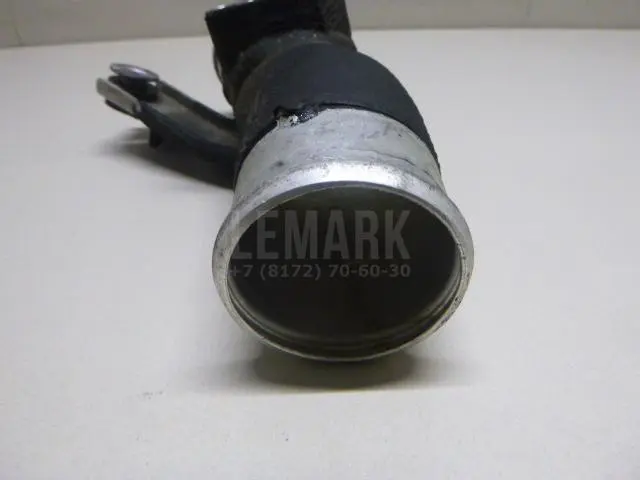 Патрубок интеркулера для  Audi A4 [B6] 2000-2004