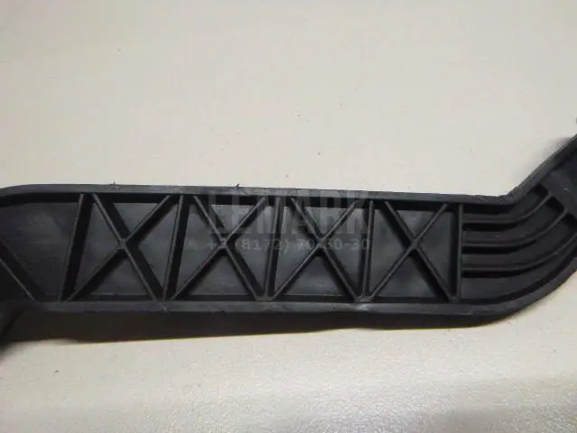 Крепеж бампера для  Citroen C4 Grand Picasso 2006-2014
