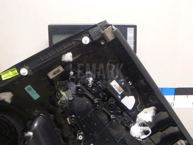 Обшивка двери задней левой для  Audi A3 [8V] 2013-2020