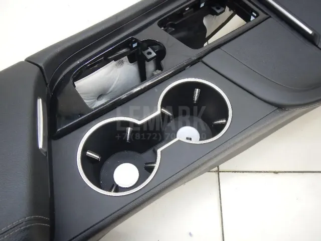 Подлокотник для  Chevrolet Camaro 2009-2015