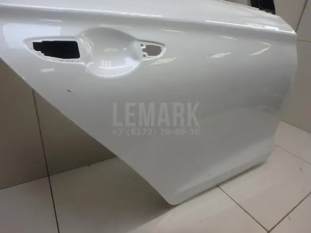 Дверь задняя правая для  Cadillac Escalade IV 2014-2020