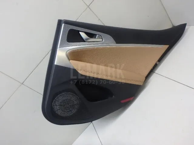 Обшивка двери задней правой для  BMW 1-serie F20/F21 2011-2019