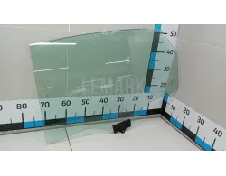 Стекло двери задней левой