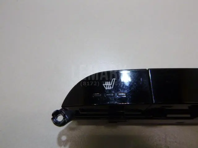 Кнопка обогрева сидений для  Geely Coolray (SX11) 2018