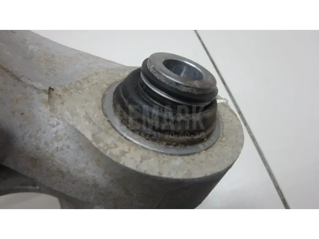 Кулак поворотный задний правый для  ERF EC10 1995-2004
