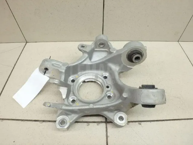 Кулак поворотный задний правый для  Honda Accord VI 1998-2002