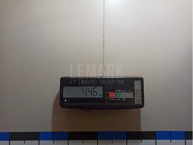 Обшивка двери передней правой