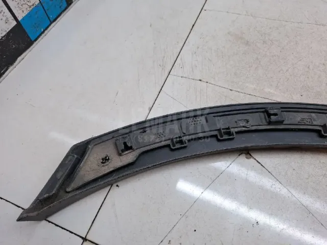 Накладка заднего крыла правого для  Citroen C-Crosser 2008-2013