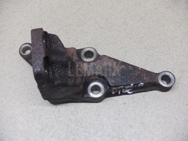 Кронштейн двигателя правый для  Citroen C4 Grand Picasso 2006-2014