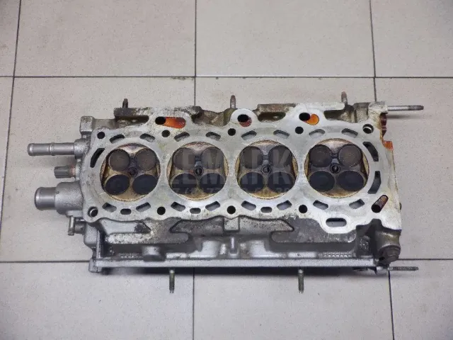 Головка блока для  Ford C-MAX 2003-2010