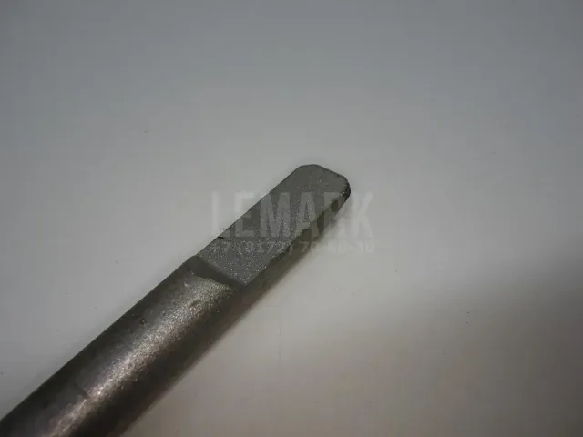 Ключ баллонный