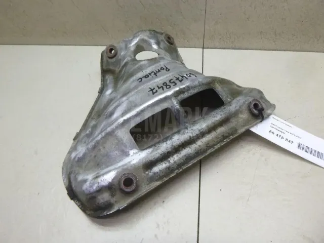 Экран тепловой для  Audi V8 1988-1994